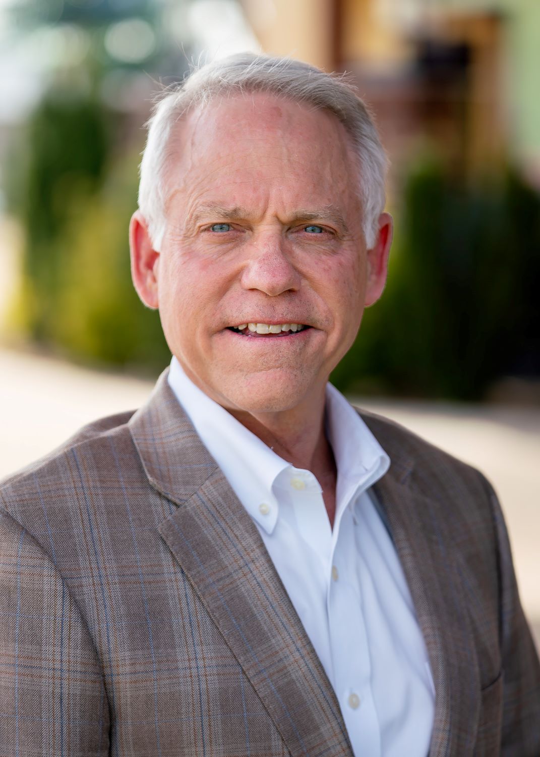 Mr. R. Michael Fishman